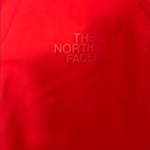 Perfect condition red north face jacket - Picture 2 of 4